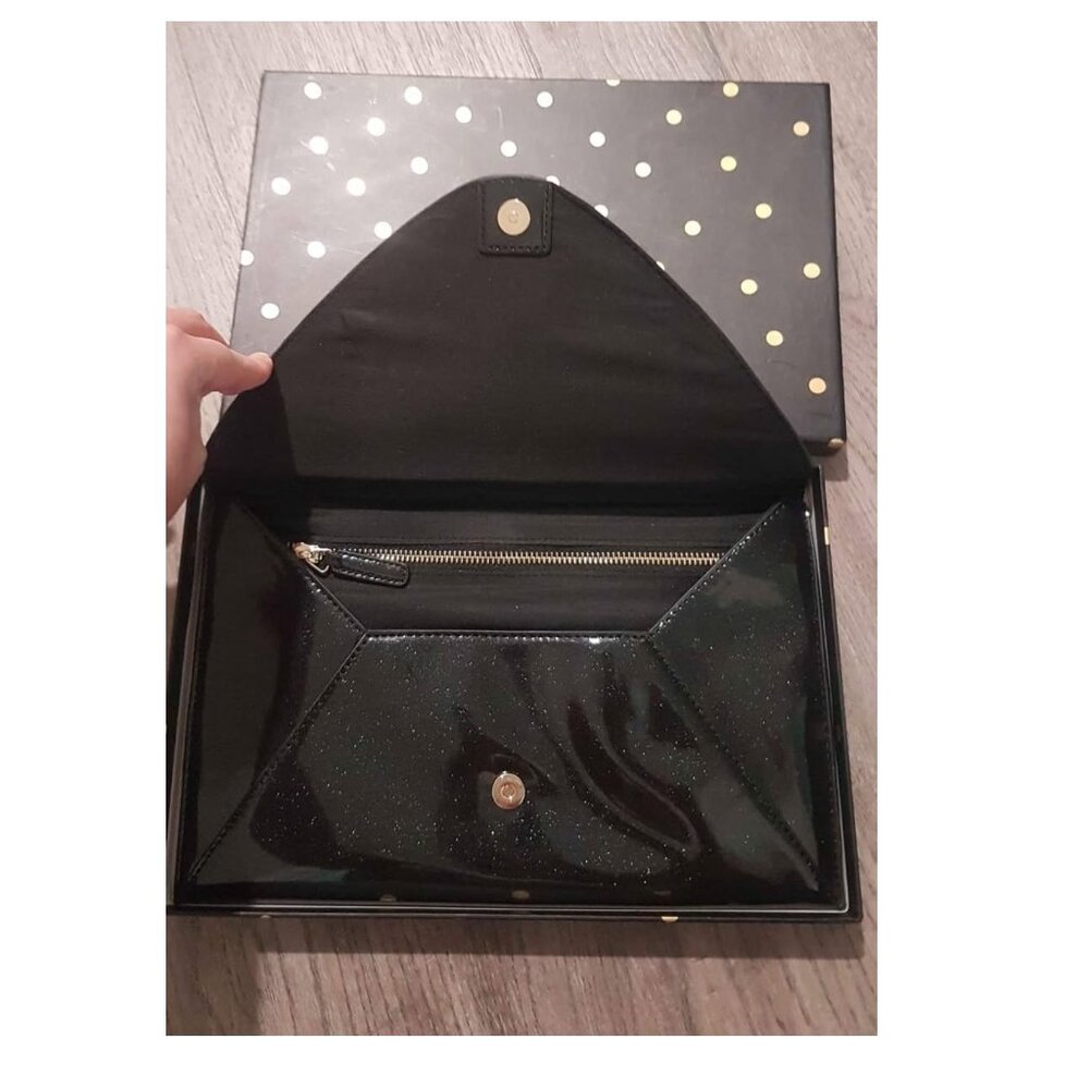 Heys Envelope Style Clutch Purse - Picture 2 of 5
